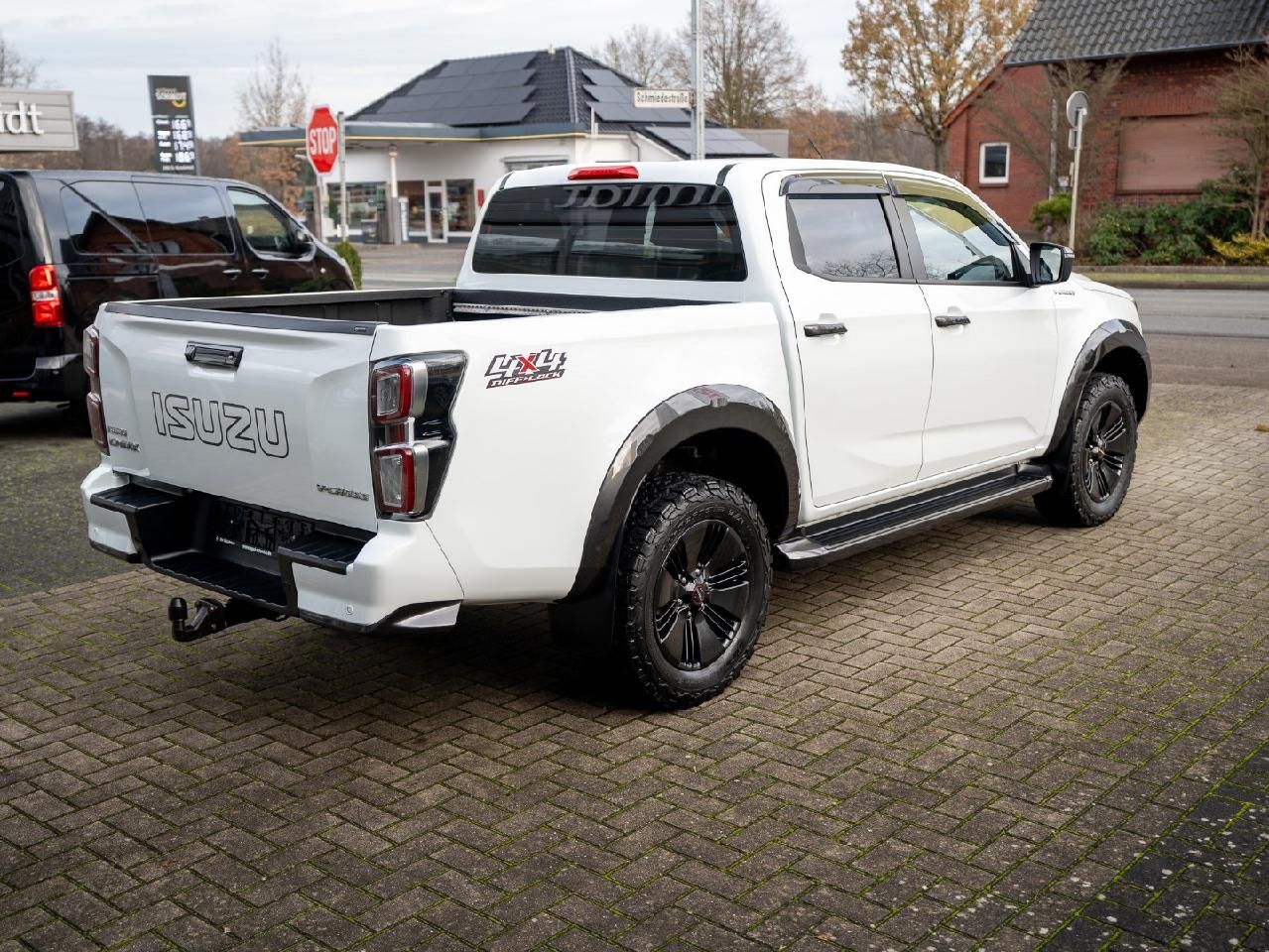 Fahrzeugabbildung Isuzu D-Max Double Cab 4WD V-CROSS