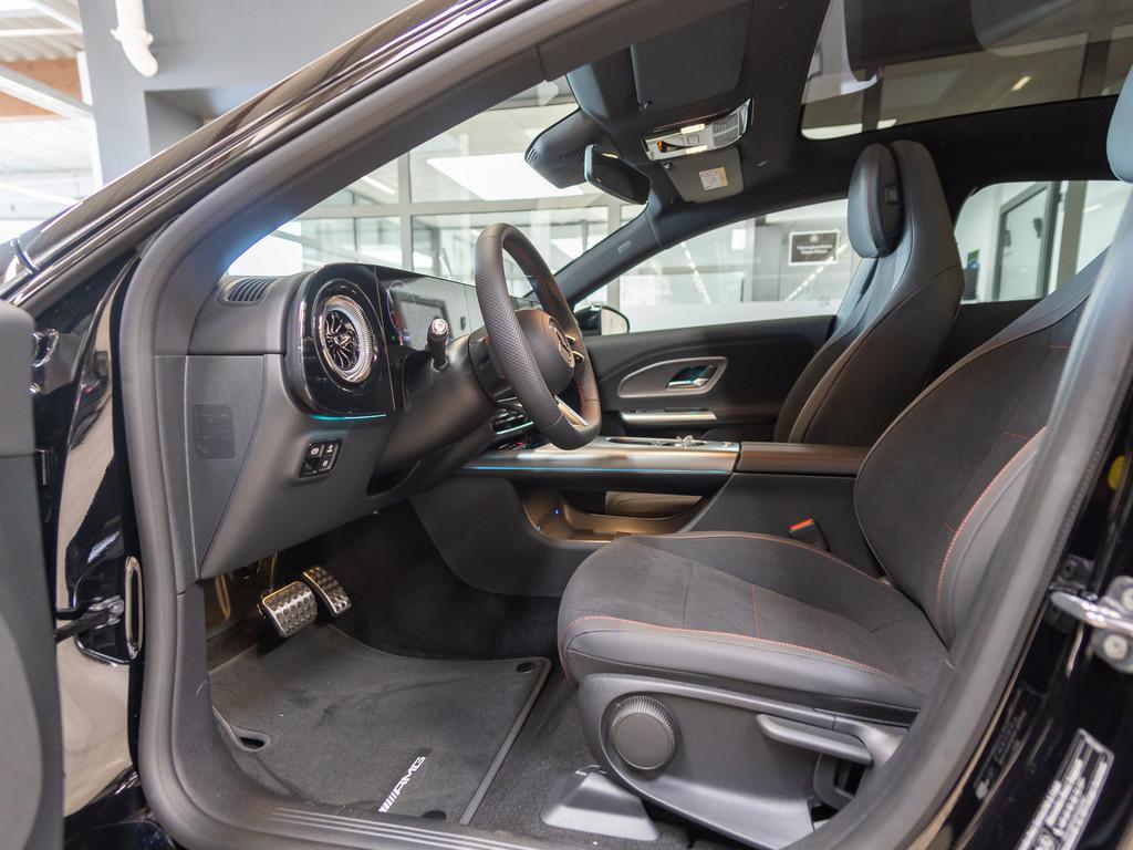 Mercedes-Benz CLA 180 Coupé AMG Advanced + NIGHT PANO LED SHZ