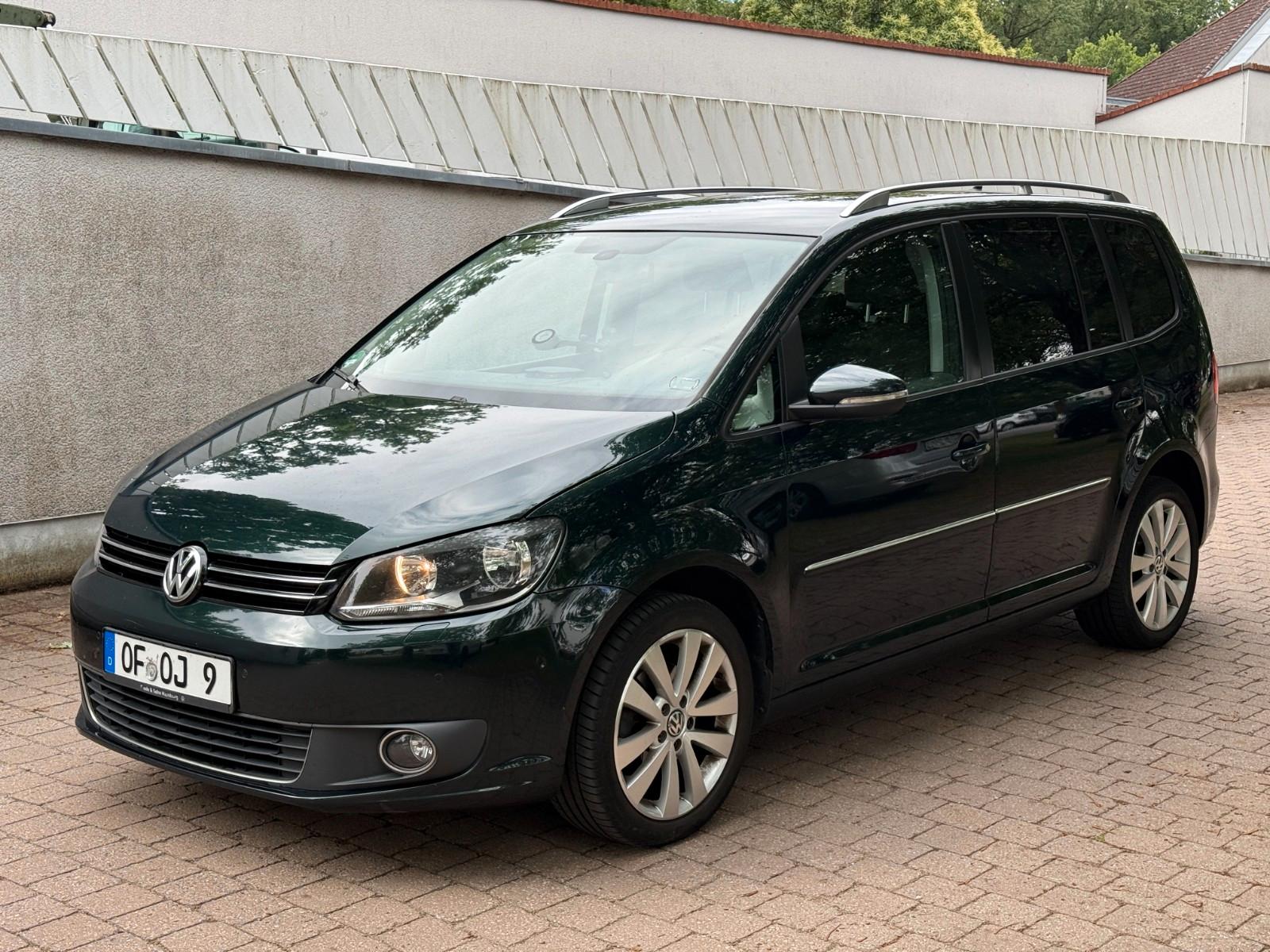 Volkswagen Touran Highline 1,6 TDI 7 Sitze DSG Kamera