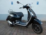 Vespa GTS 300 HPE - VESPA SCHWARZ