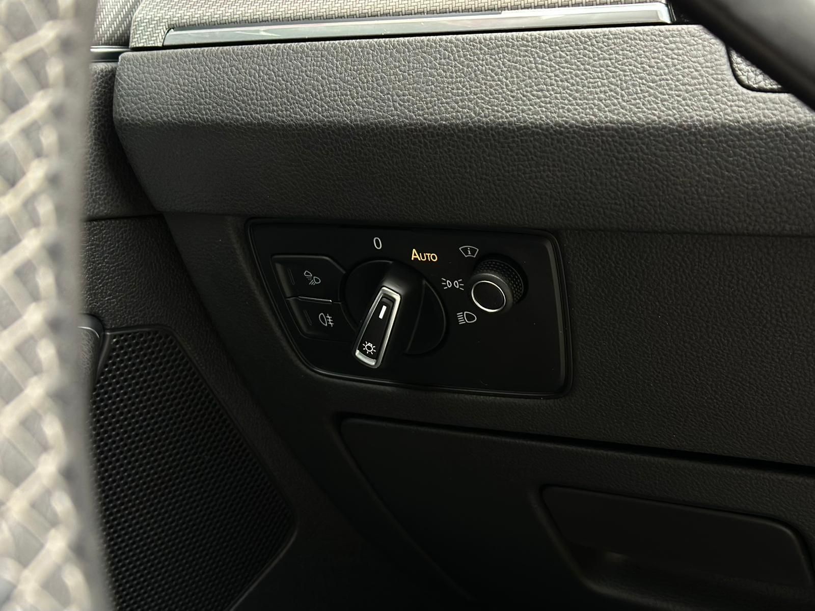 VW Arteon 2.0TSI R LINE* LED#4xSHZ#FH#SH#AHK#KEYLES - Image 20