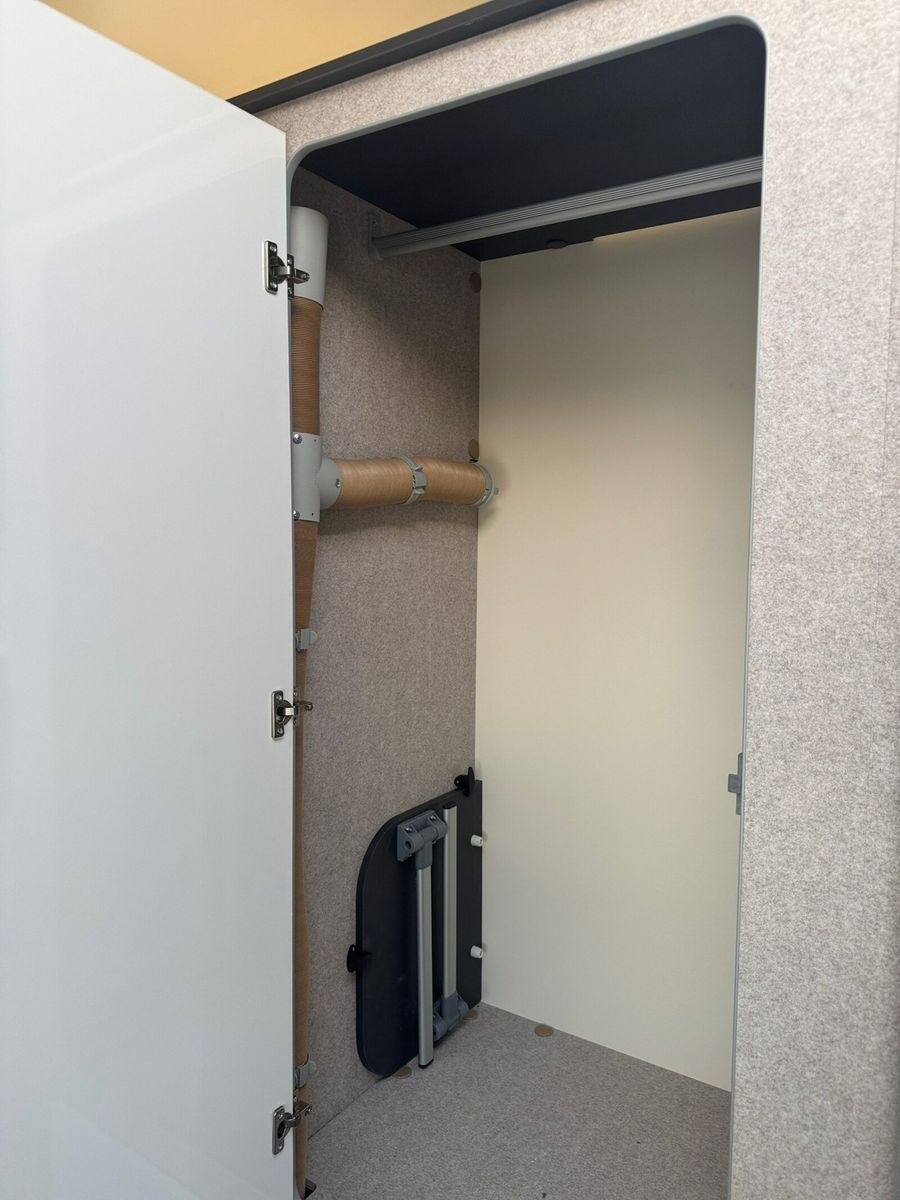 Fahrzeugabbildung Forster A FA699DVB 13340,- EUR Sondernachlass / 165 PS