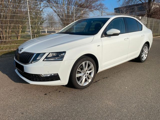 Skoda Octavia Lim. Ambition 1.6 TDI AUTOMATIK AHK LED