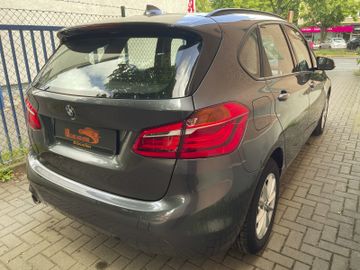 BMW 216 - 6