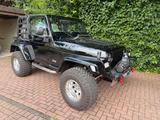 Jeep Wrangler Sport 4.0 Automatik  - Jeep Wrangler Sport mit Benzin-Antrieb