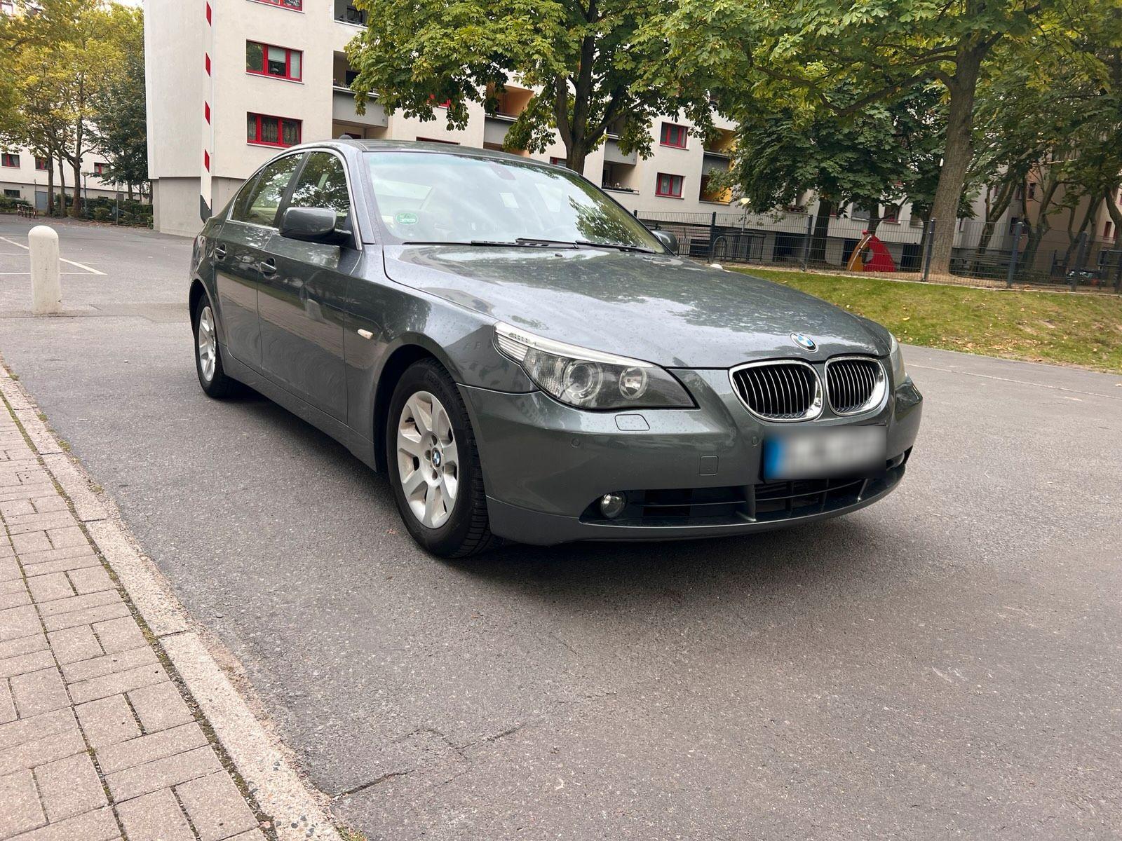 BMW 525