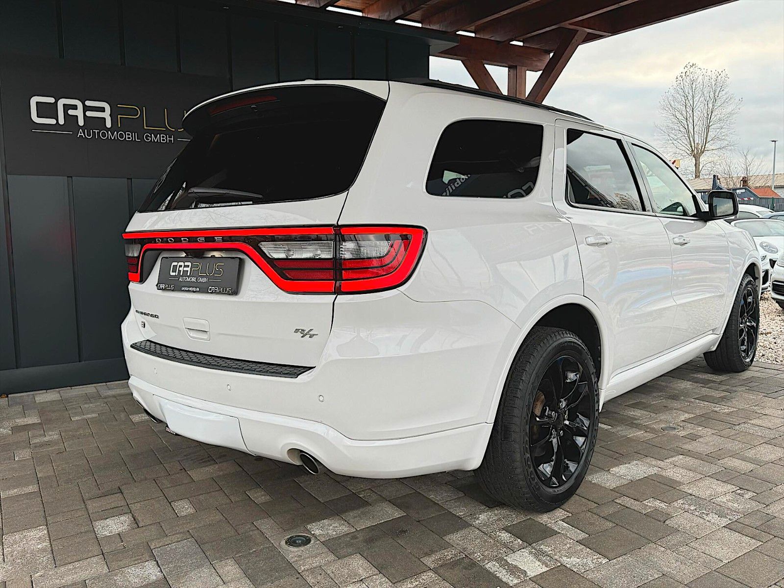 Fahrzeugabbildung Dodge Durango 5.7 V8 R/T 4x4 Night-Paket Modell 22