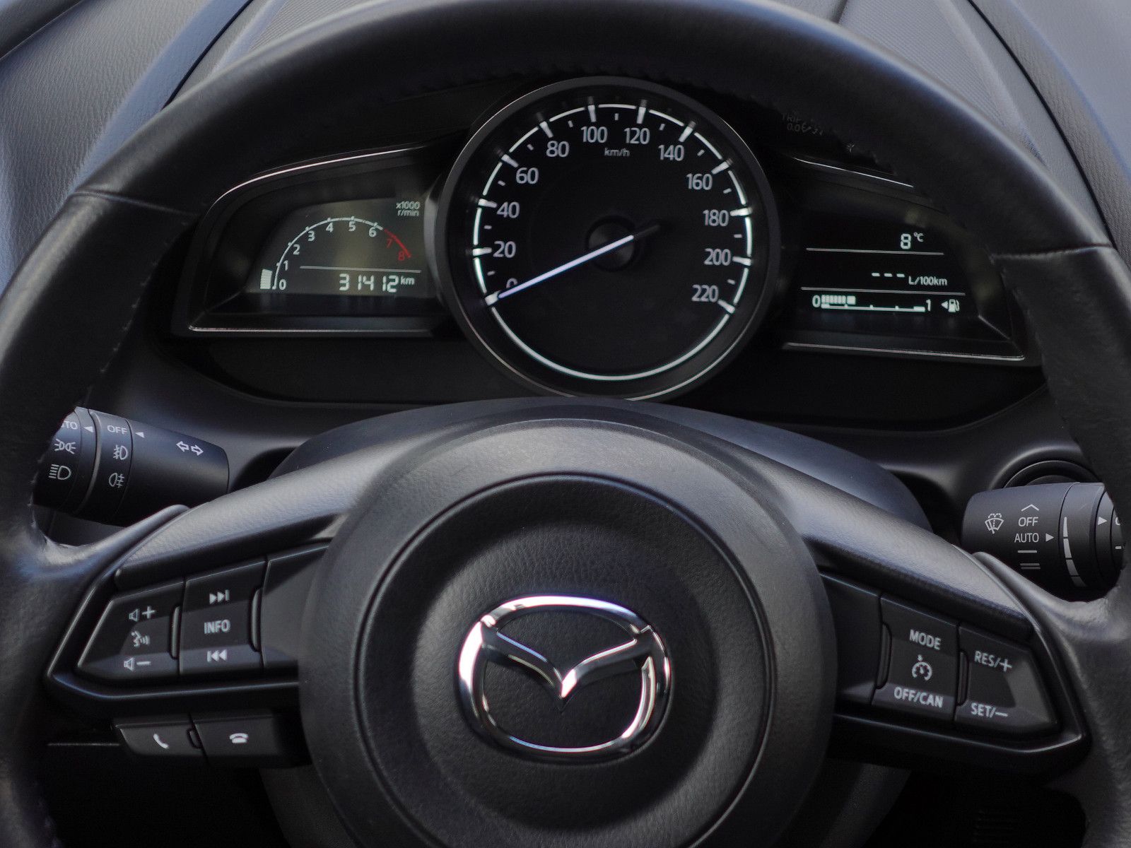 Fahrzeugabbildung Mazda CX-3 SKYACTIV-G 121 Exclusive-Line Navi RFK