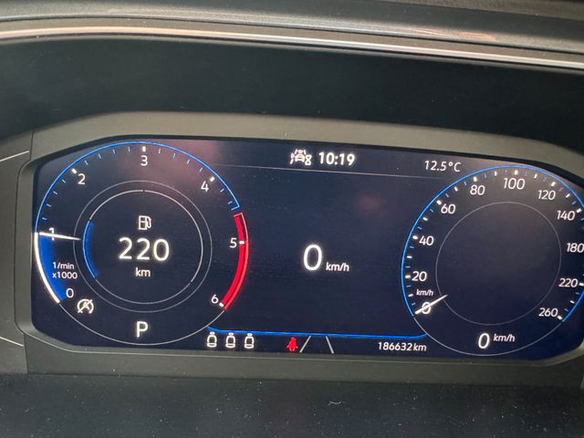 Volkswagen T-Roc Style-Autom-ACC-1.Hd-LED Scheinw-Mwst