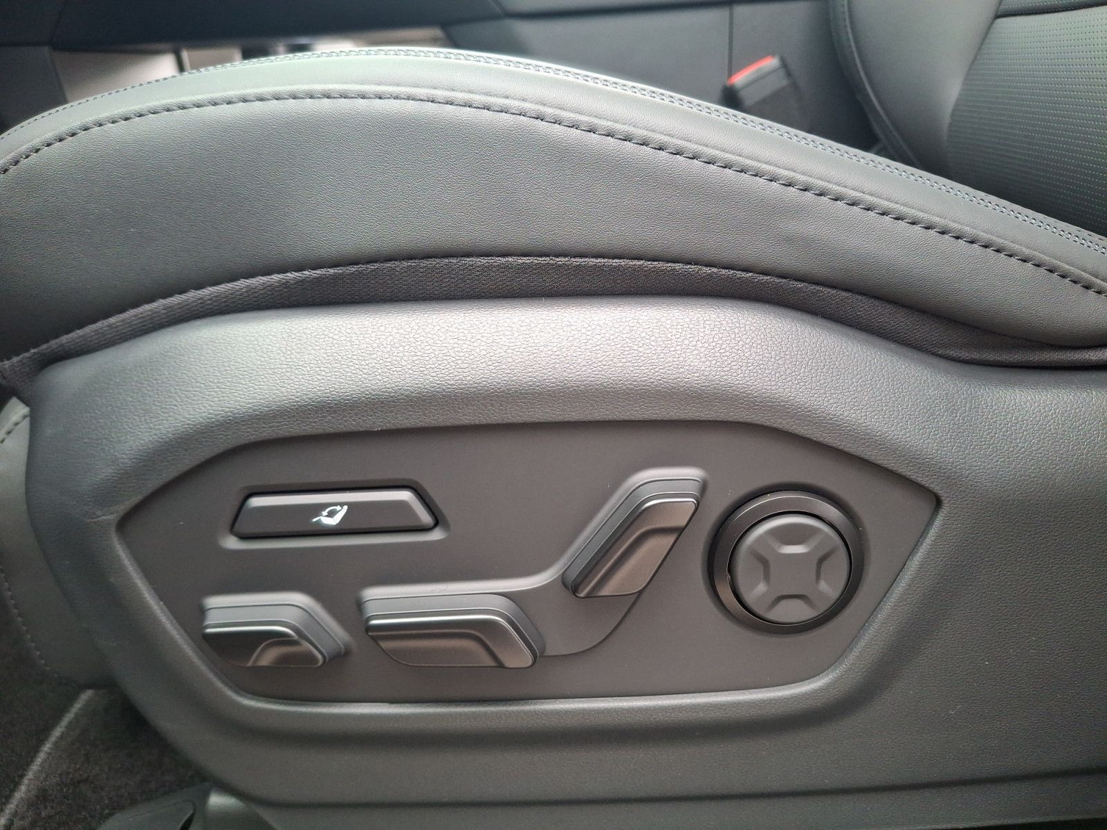 Hyundai Santa Fe – Bild 23