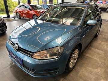 MYAUTOCENTER – Gebraucht- und Jahreswagen mit Werkstattservice in Pfaffenhofen Volkswagen Golf VII Variant Comfortline BlueMotion