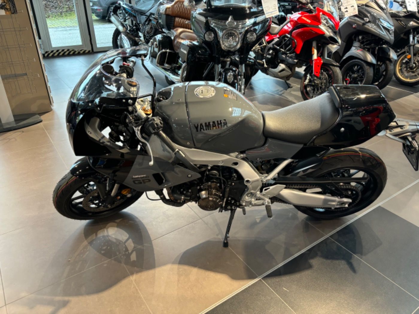 Fahrzeugabbildung Yamaha XSR 900 GP Modell 2024