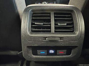 Volkswagen Touran BMTStart-Stopp *7-Sitzer*Klima