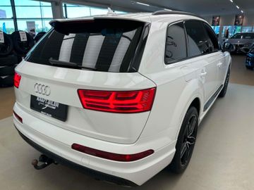 Audi Q7 - 8
