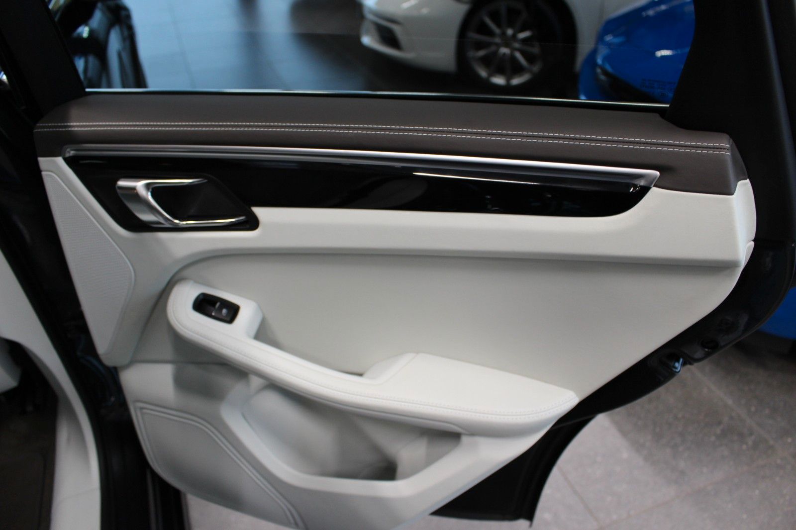 Fahrzeugabbildung Porsche Macan S *Kamera*PNRM*2.Hand