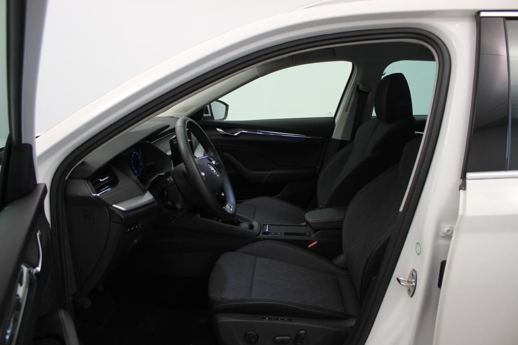 Skoda Octavia Combi Style 2.0 TDI PDC*Tempo*Klima*NAV