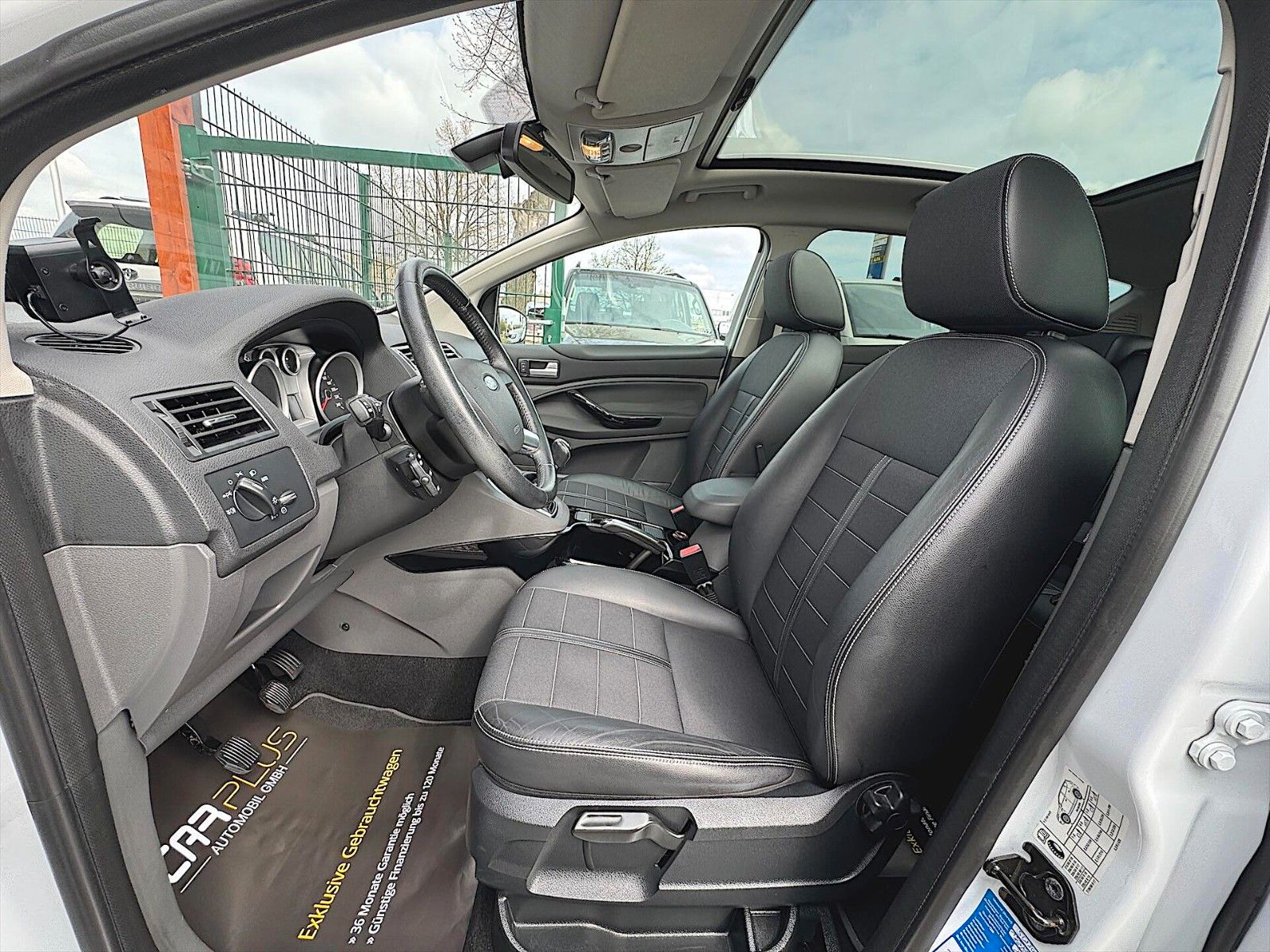 Fahrzeugabbildung Ford Kuga Titanium 2.5 Sport *Panorama*Bi-Xenon*LED*