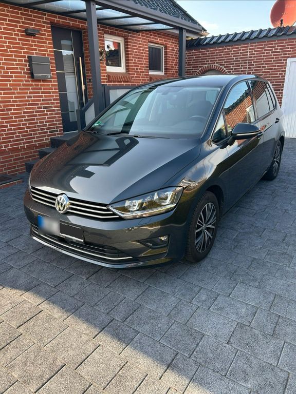 Image of Volkswagen Golf Sportsvan