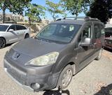 Peugeot Partner Tepee 1.6 HDi 90CV GANCIO TRAINO - gebrauchte Peugeot Partner Tepee aus dem Jahr 2010
