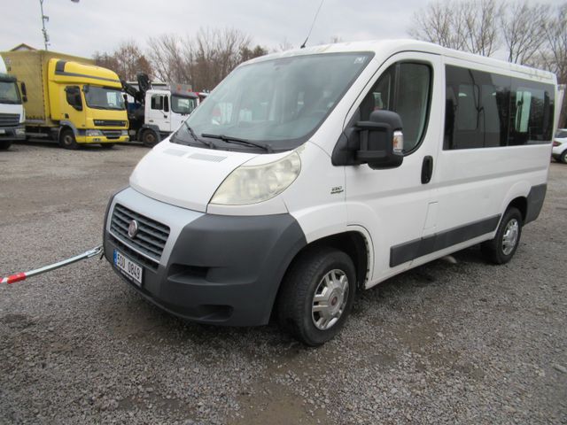 Fiat DUCATO 2,3 JTD 9 seats