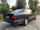 Mercedes-Benz W124 230 CE Coupé + Klima + Scheckheft + HU 27 - scheckheftgepflegte Mercedes 230