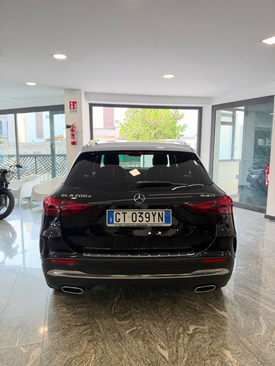 Other Mercedes-benz GLA 200 d Automatic 4Matic AMG Lin imagem 3