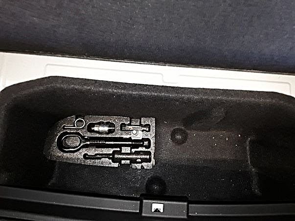 ID.4 Pure 125kW AHK Wärmep. IQ-LIGHT Anschlussga