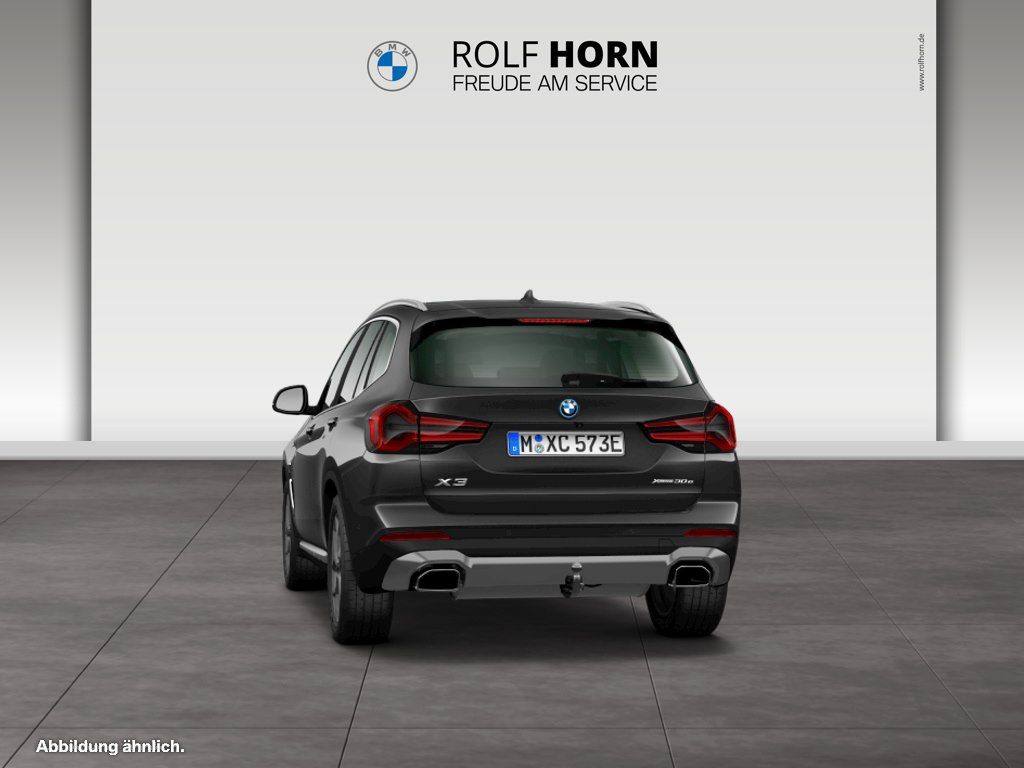 BMW X3 xDrive30e HeadUp Pano AHK HiFi Laser RFK SHZ foto 8