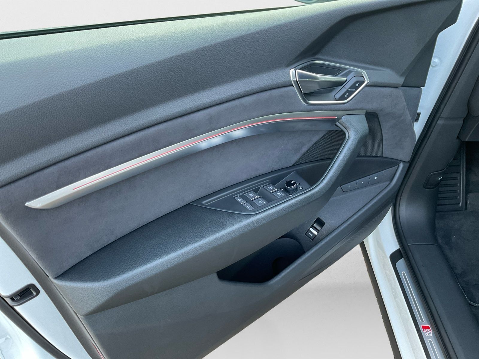 Audi e-tron - Bild 19