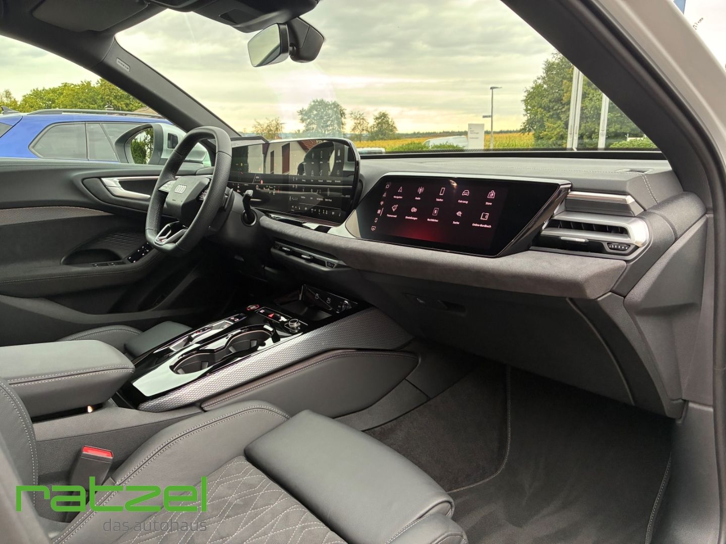Fahrzeugabbildung Audi S5 quattro Avant S tronic Navi Digitales Cockpit