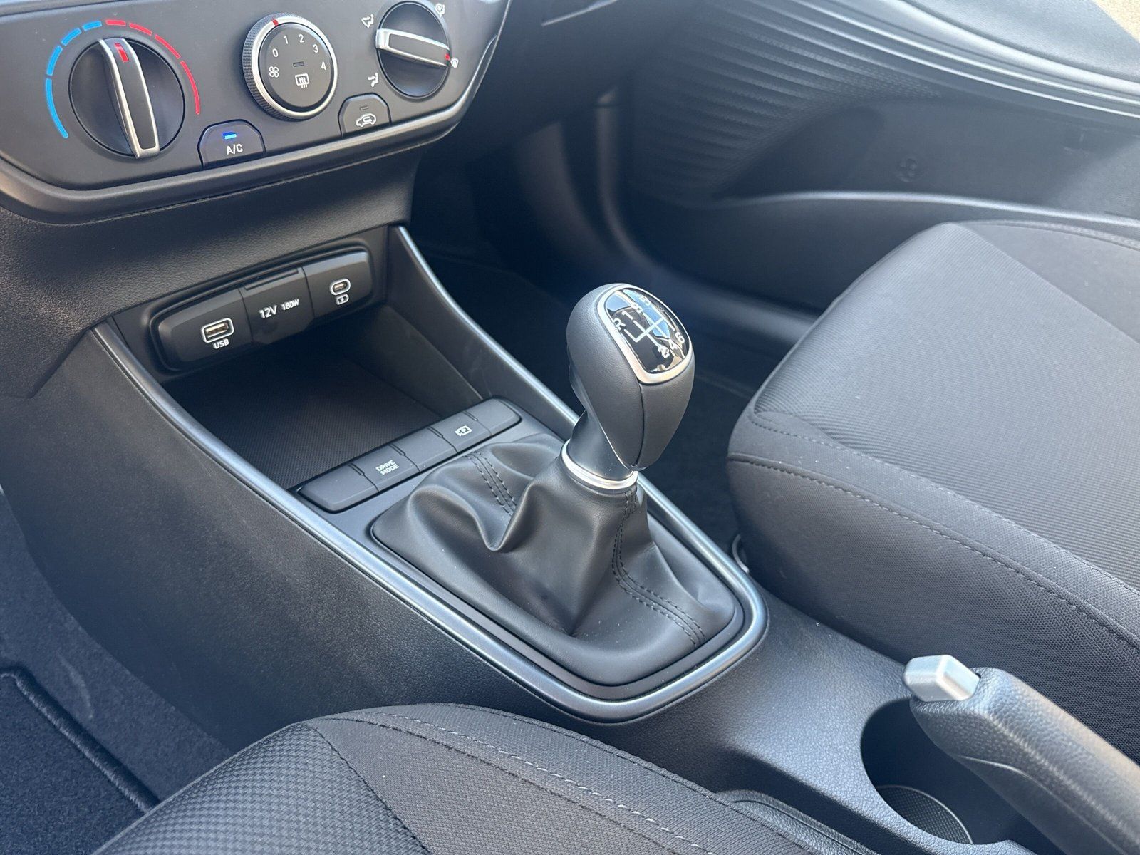 Hyundai i20 – Bild 10
