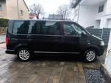 Volkswagen T5 Multivan - schwarze Volkswagen T5 Multivan