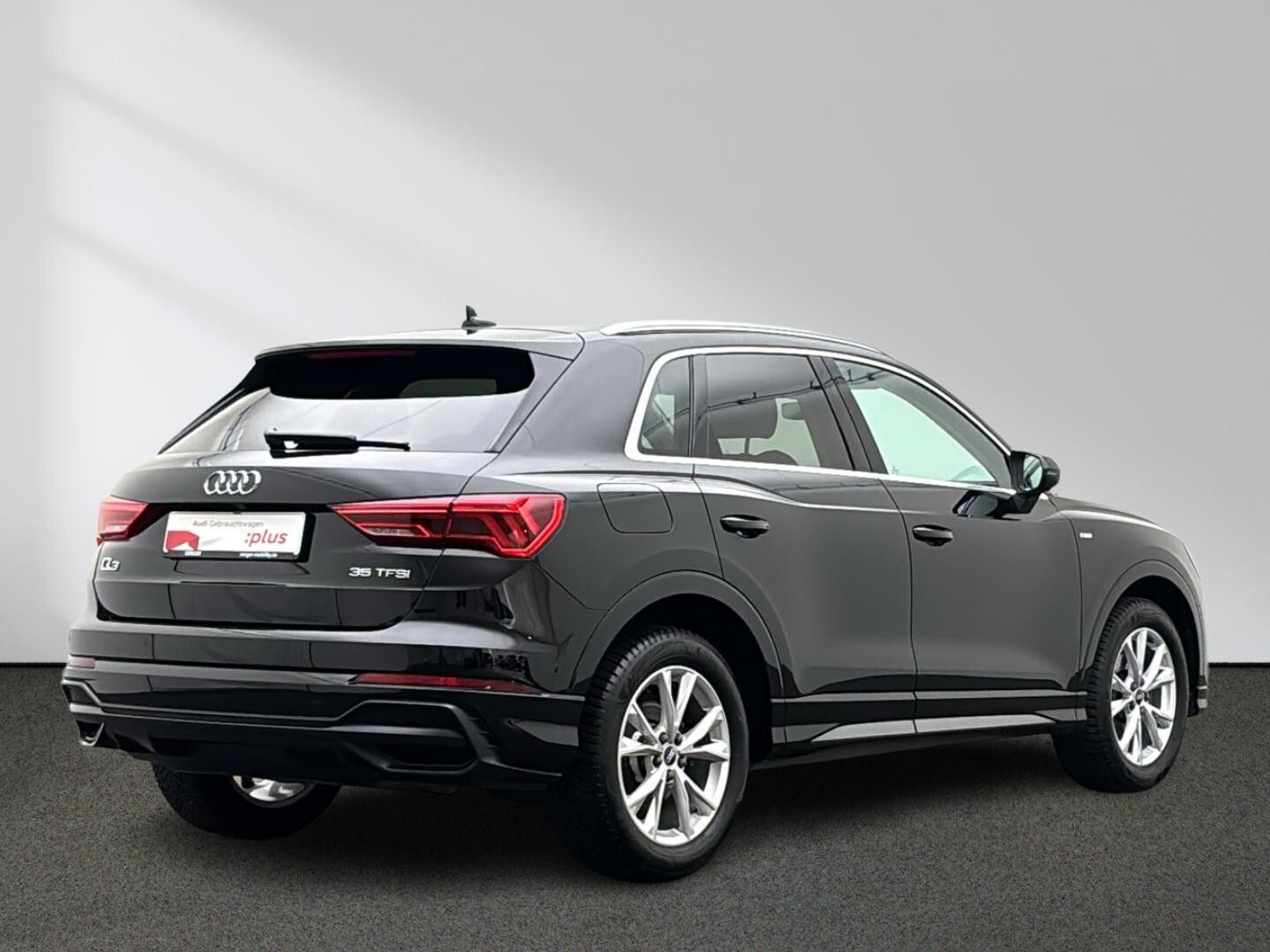 Audi Q3 S line 35 TFSI S tronic MMI LED AHK Tempomat foto 3