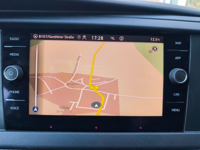 Volkswagen T6.1 Transporter DSG*DAB*Navi*SHZ*PDC*6-Sitzer*