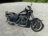 Harley-Davidson XL 883 R - HARLEY-DAVIDSON 2009 883