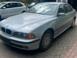 BMW e39 520i - BMW 520 aus 1998: 520i