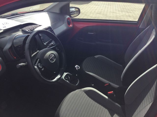 AYGO 1.0 x-play connect