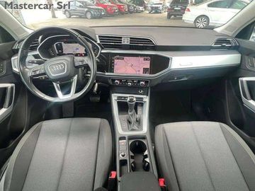 Audi Q3 - 10