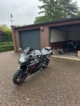 Suzuki GSX-R600 - SUZUKI SCHWARZ GSX R 600