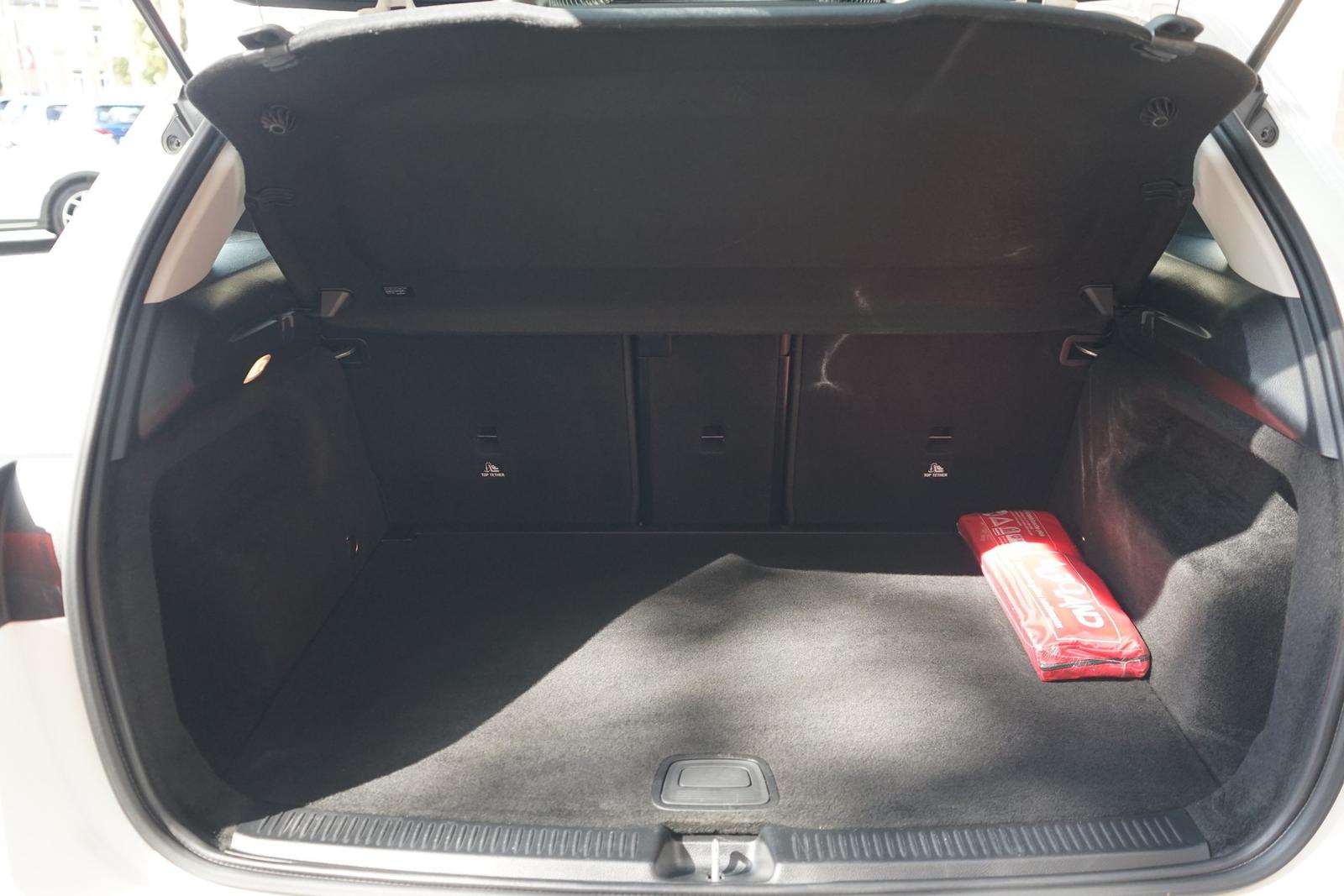 Mercedes-Benz B200 7G-DCT LED Tempomat Sitzheizung Teilleder