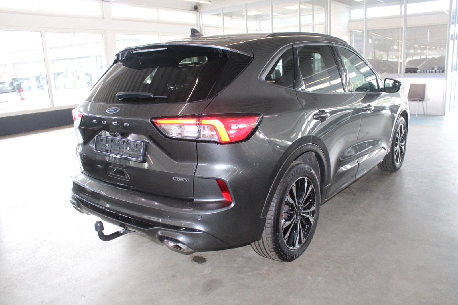 Fahrzeugabbildung Ford Kuga 2.5 PHEV ST-Line X Aut. LED B&O AHK HUD uvm