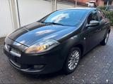 Fiat Bravo 1.4 *PDC, NAVI, TÜV 05/2027, BL... - Fiat Bravo aus 2012