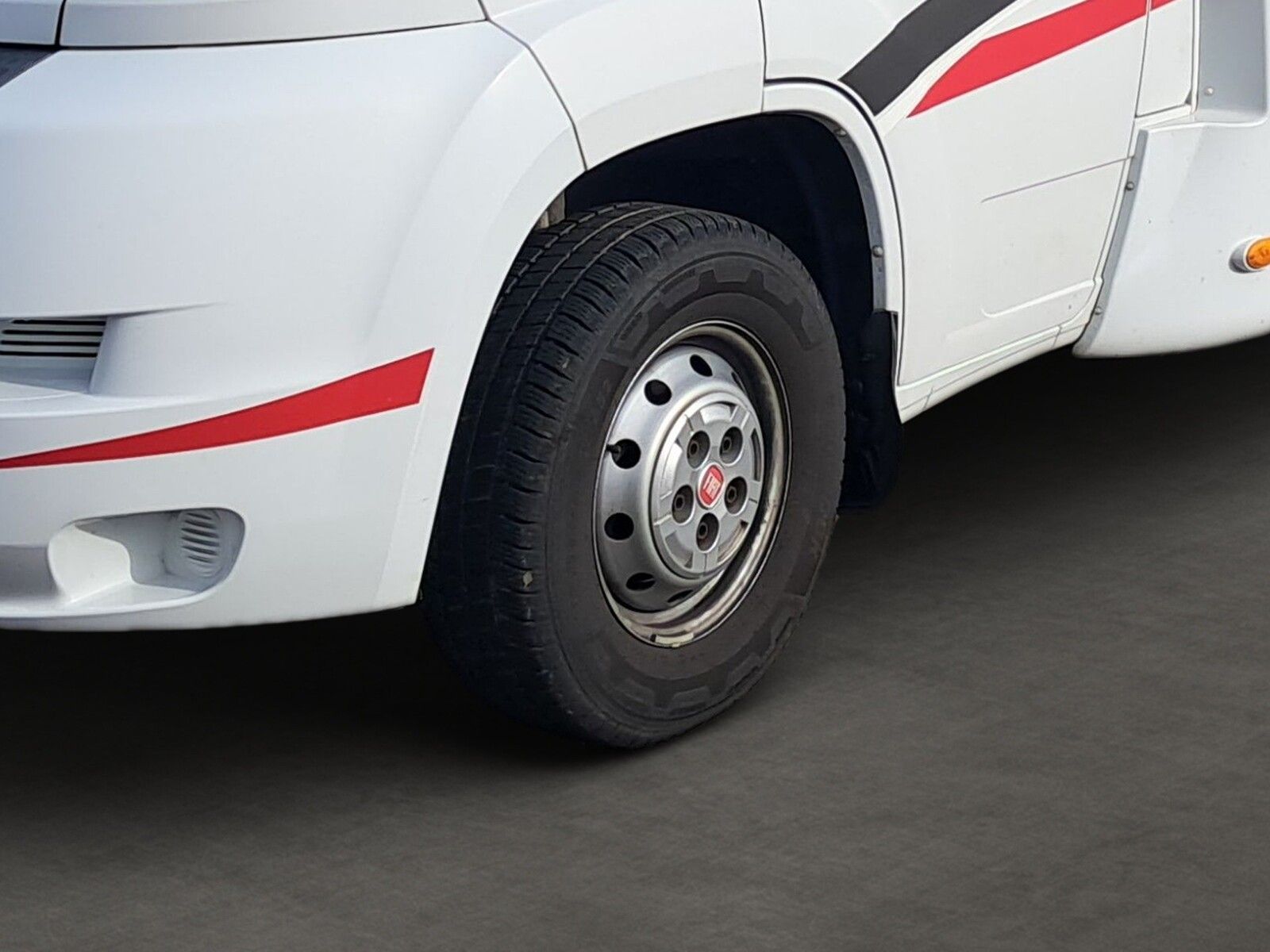 Fahrzeugabbildung Sunlight T 68 Luftfederung,AHK,Markise,SAT+TV