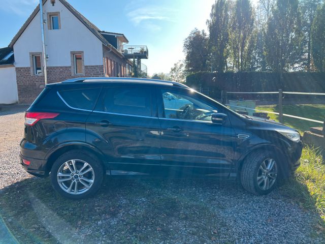 Ford Kuga 2,0 TDCi 4x4 110kW Titanium PowerShift ...