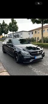 Mercedes-Benz E 63 AMG 4MATIC AMG mit 680ps  - gebrauchte Mercedes-Benz E 63 AMG aus dem Jahr 2013