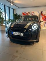 MINI Cooper SE Resolute Editon Resolute Editon - MINI Cooper SE: Resolute Editon