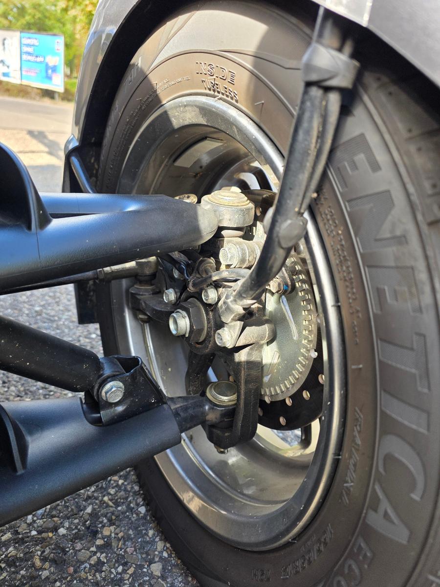 Can-Am Spyder 2012 — photo 22
