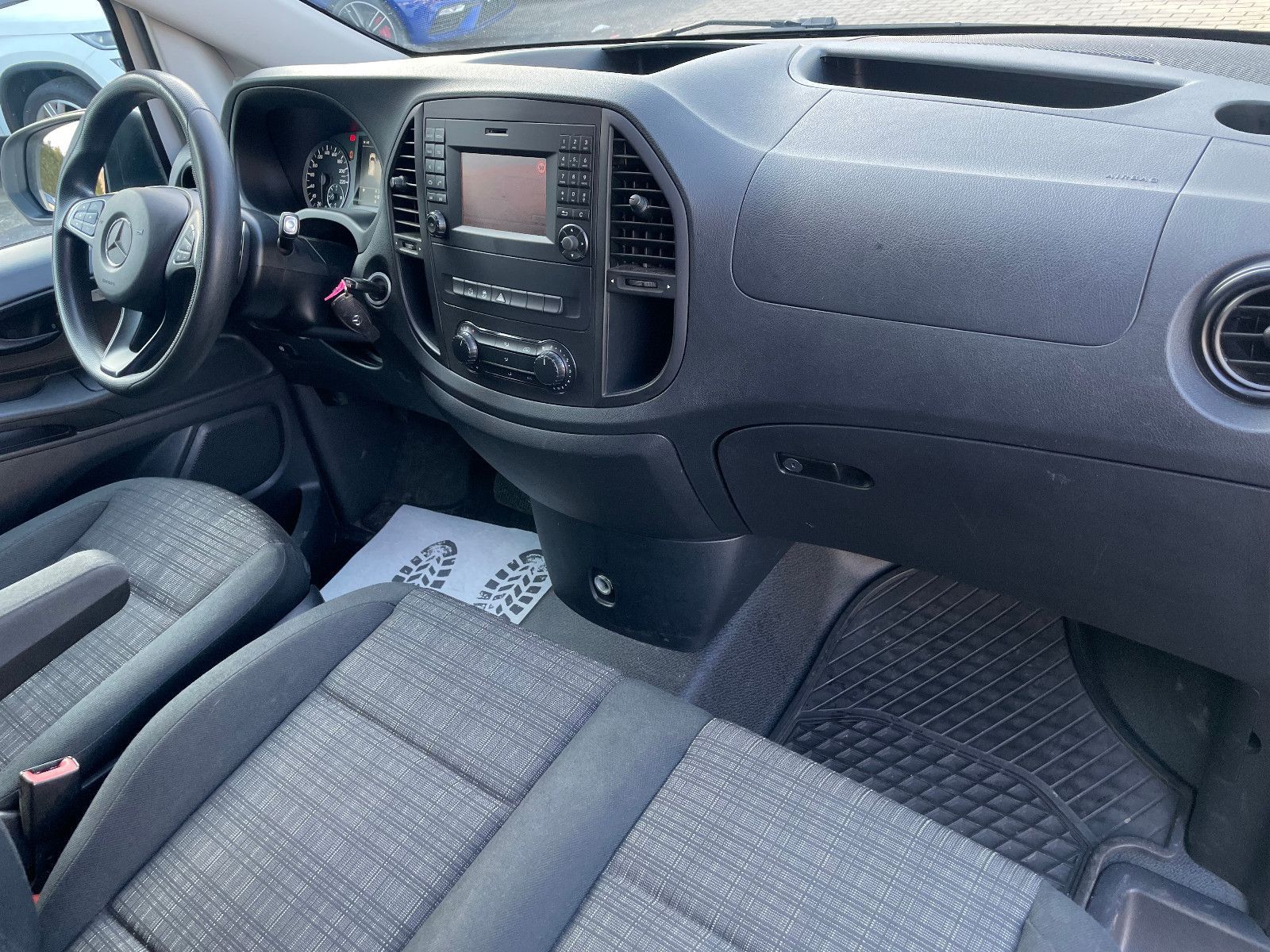 MERCEDES-BENZ Vito, 2018, Diesel, 136 PS