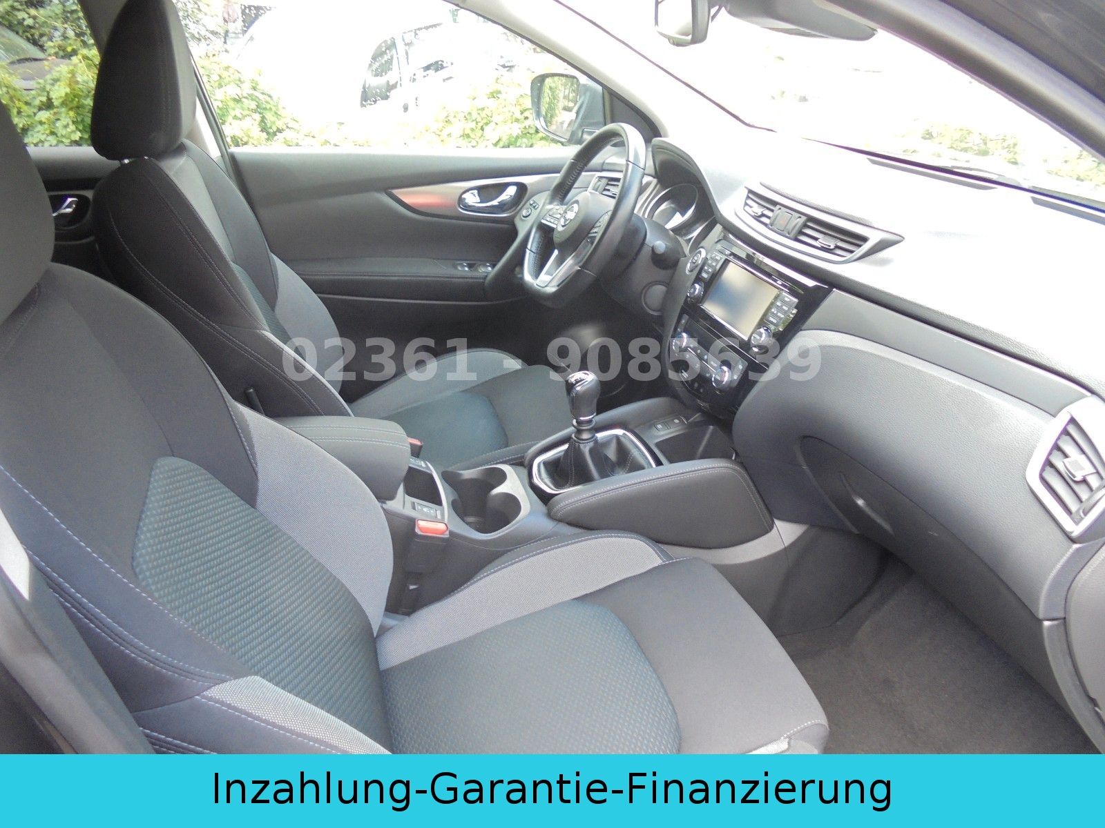 Fahrzeugabbildung Nissan Qashqai N-Connecta Navi/Kamara/Panoramadach/