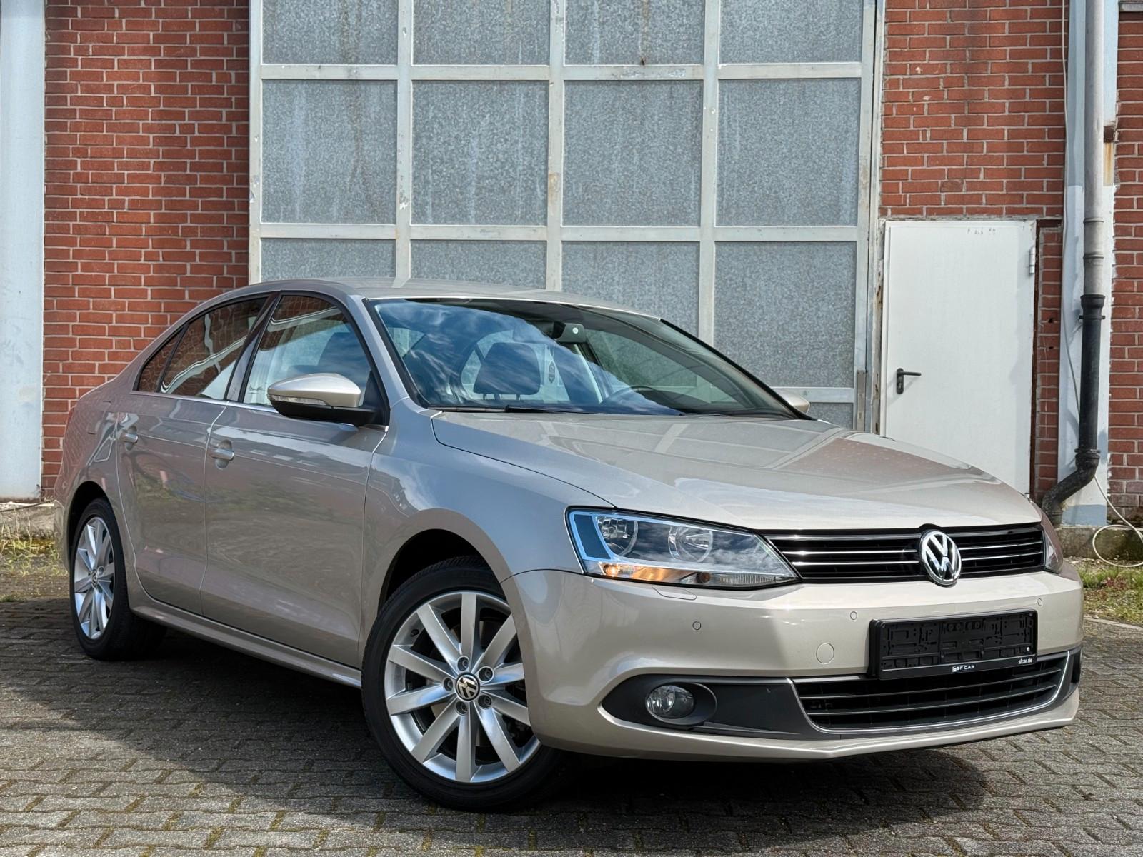 Volkswagen Jetta VI Highline, Scheckheft, 8Fach